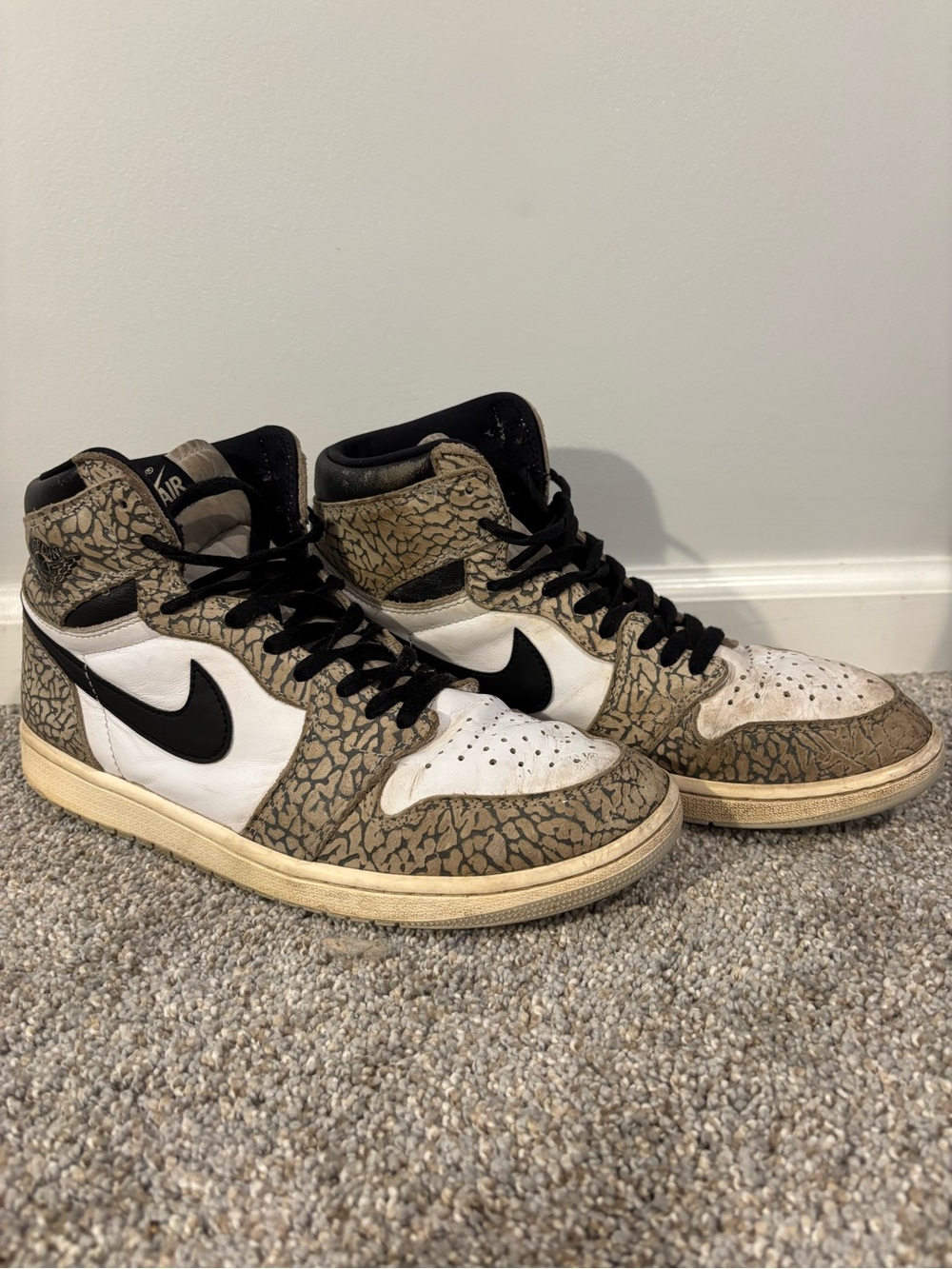 Nike Air Jordan 1 Retro OG High White Cement Men’s Sz 10 Used Black White Gray
